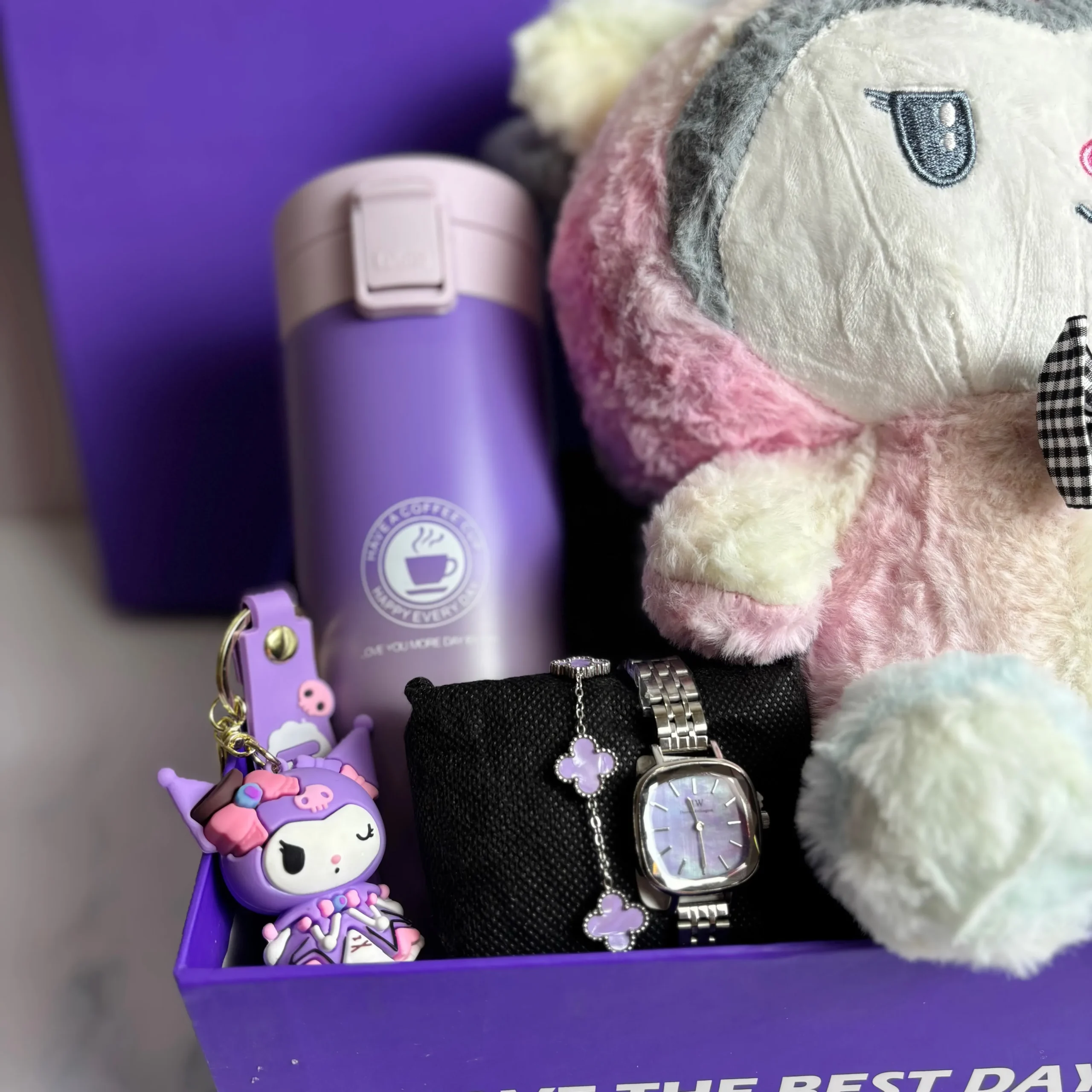 باکس هدیه دخترونه کرومی کد 1001