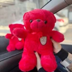 خرس قرمز مارک به سینه