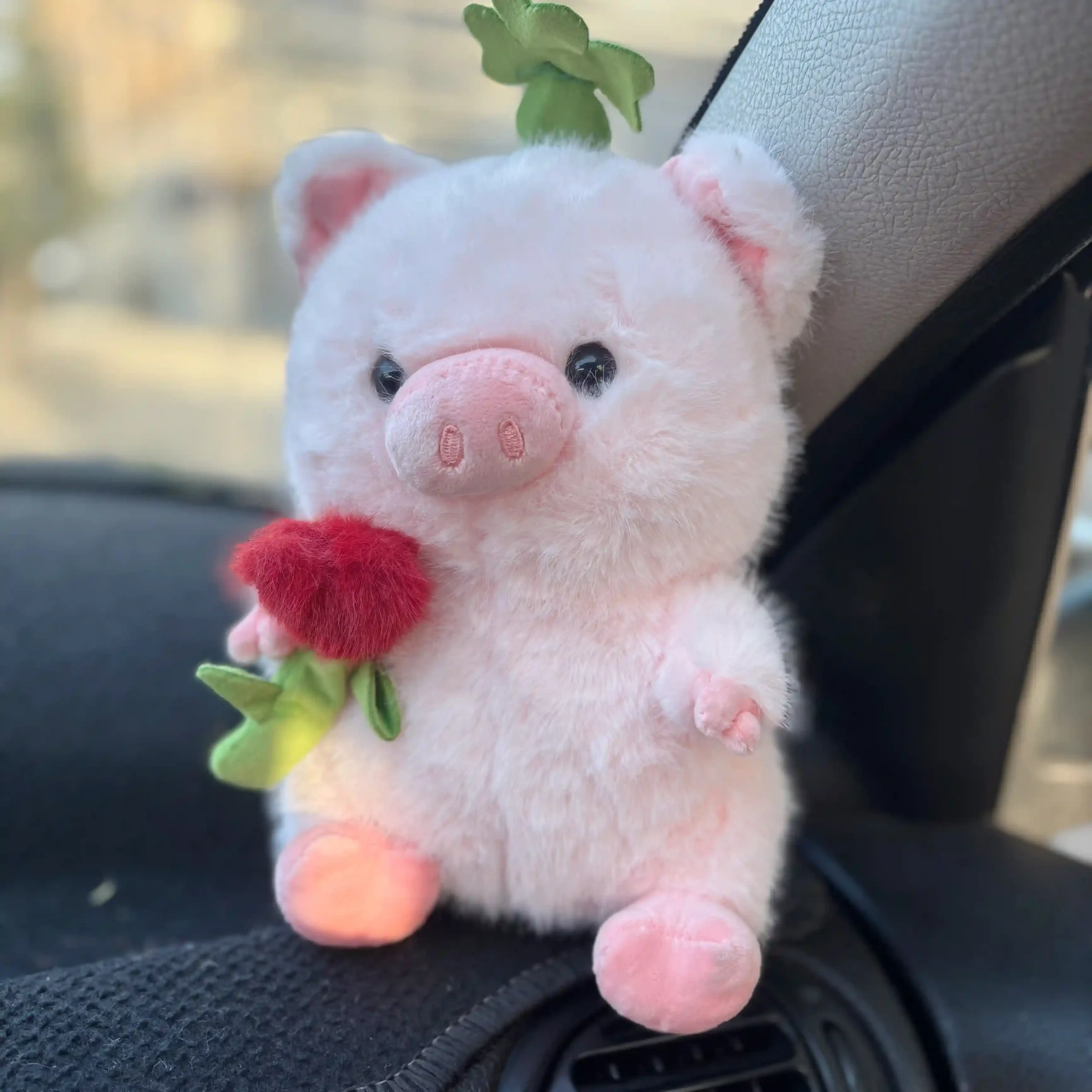 عروسک خوک گل به دست 25 سانت